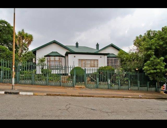 3 BEDROOM HOUSE FOR SALE IN KENSINGTON